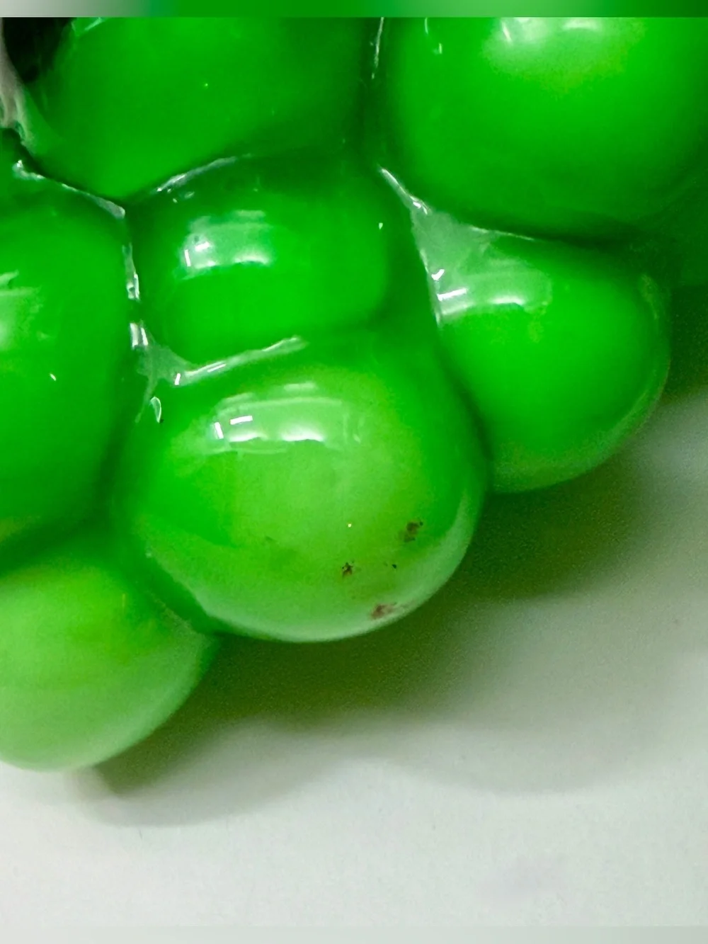 Green Glass Grape Clusters Set of 2 Fruit Figurines 6” Table Decor